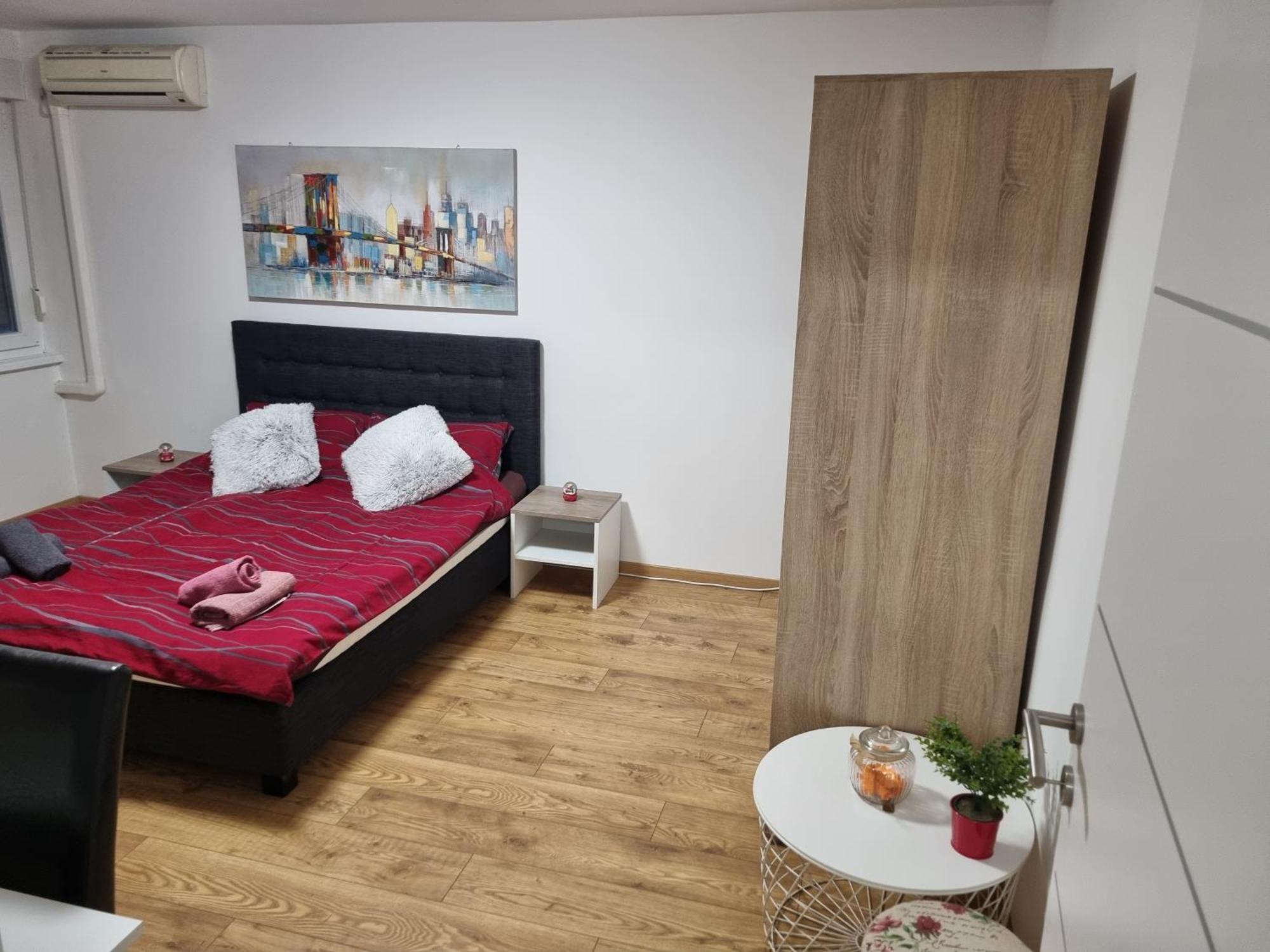 Studio Apartman Bojana 34M2,Free Wifi,Parking Sisak Eksteriør billede